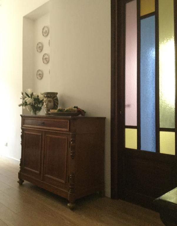 Aragona Rooms Палермо Екстериор снимка