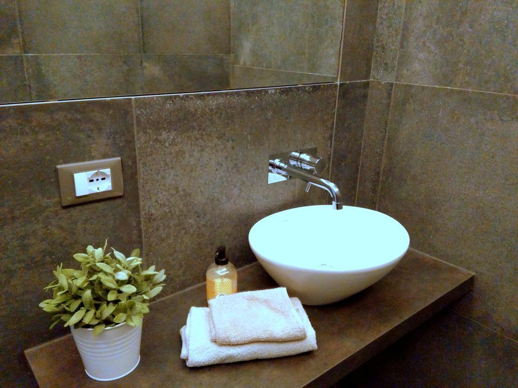 Aragona Rooms Палермо Екстериор снимка