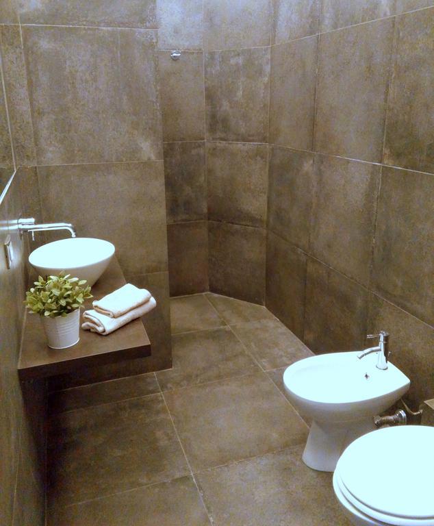 Aragona Rooms Палермо Екстериор снимка
