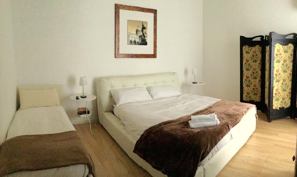 Aragona Rooms Палермо Екстериор снимка